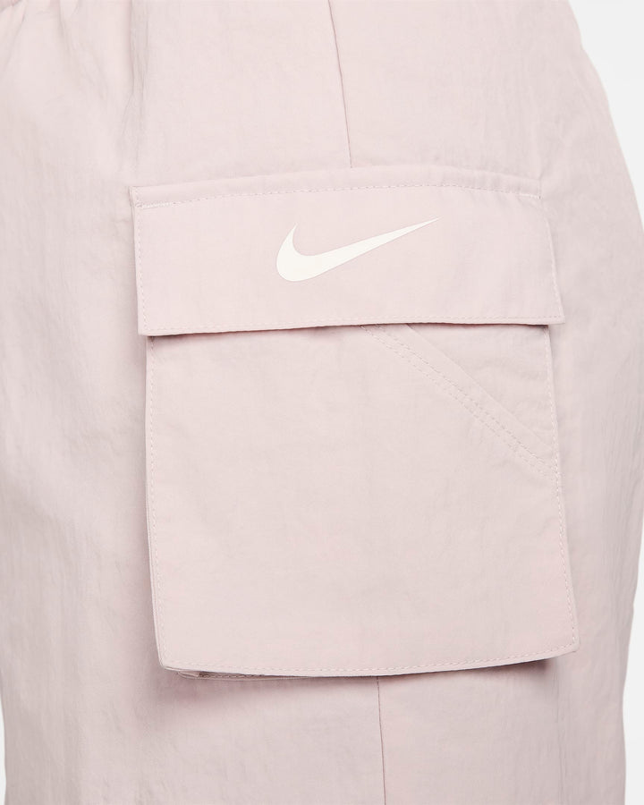 Nike Sportswear Essential Women's Woven High-Rise Shorts