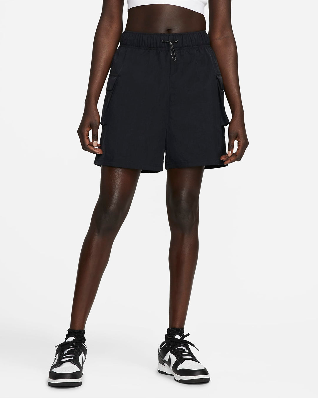 Nike Sportswear Essential Women's Woven High-Rise Shorts