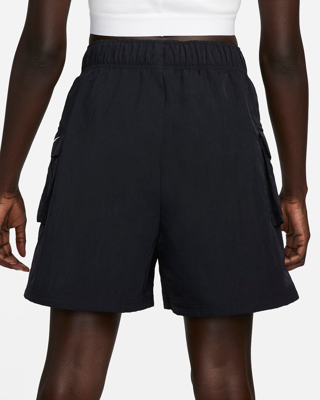 Nike Sportswear Essential Women's Woven High-Rise Shorts