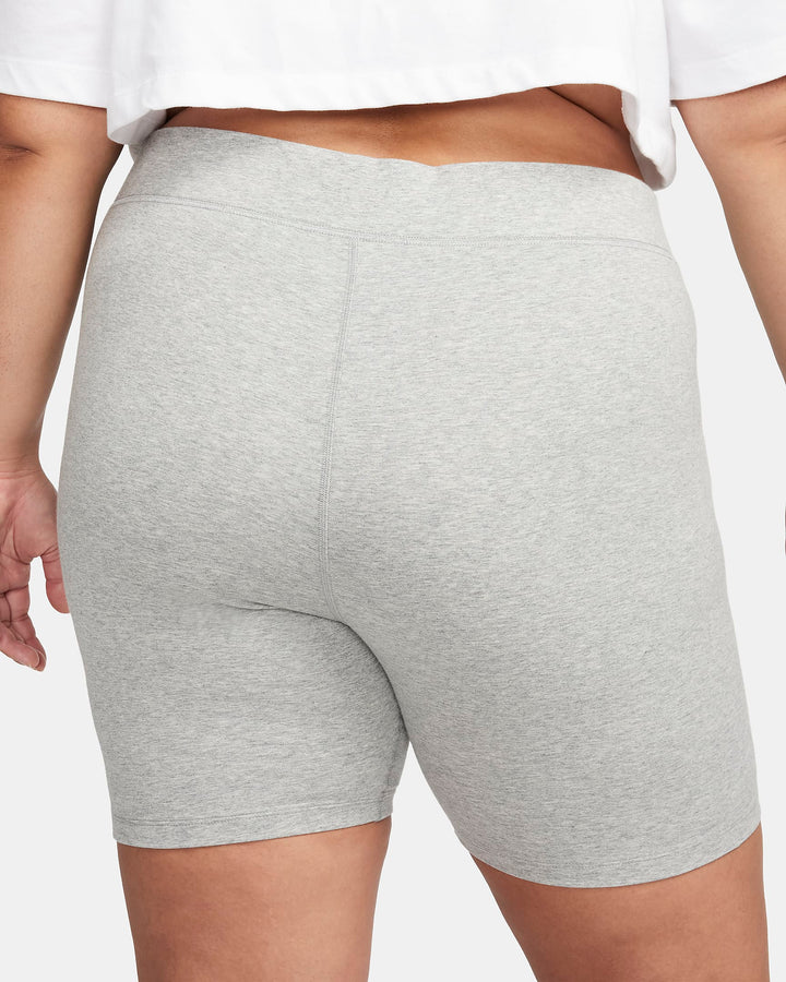 Nike Sportswear Classic Women's High-Waisted 8" Biker Shorts (Plus Size)