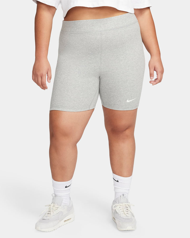 Nike Sportswear Classic Women's High-Waisted 8" Biker Shorts (Plus Size)
