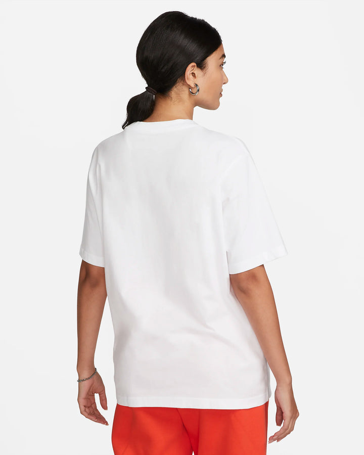 Nike Women's T-Shirt