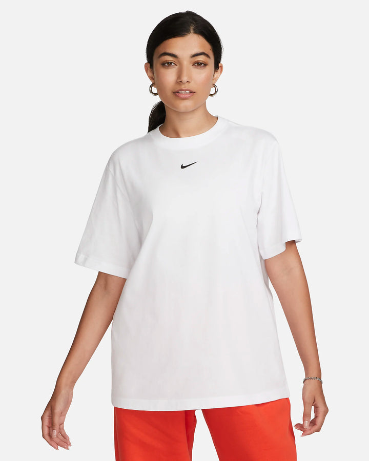 Nike Women's T-Shirt