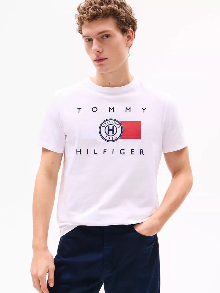 Tommy Hilfiger Circle Logo T-Shirt
