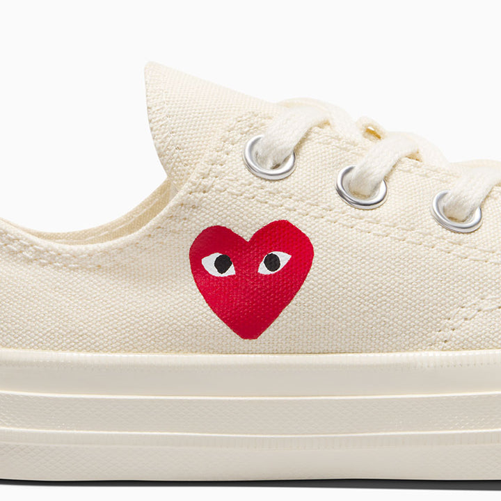 Converse X Comme des Garçons PLAY Chuck 70 OG Single Heart Low Top