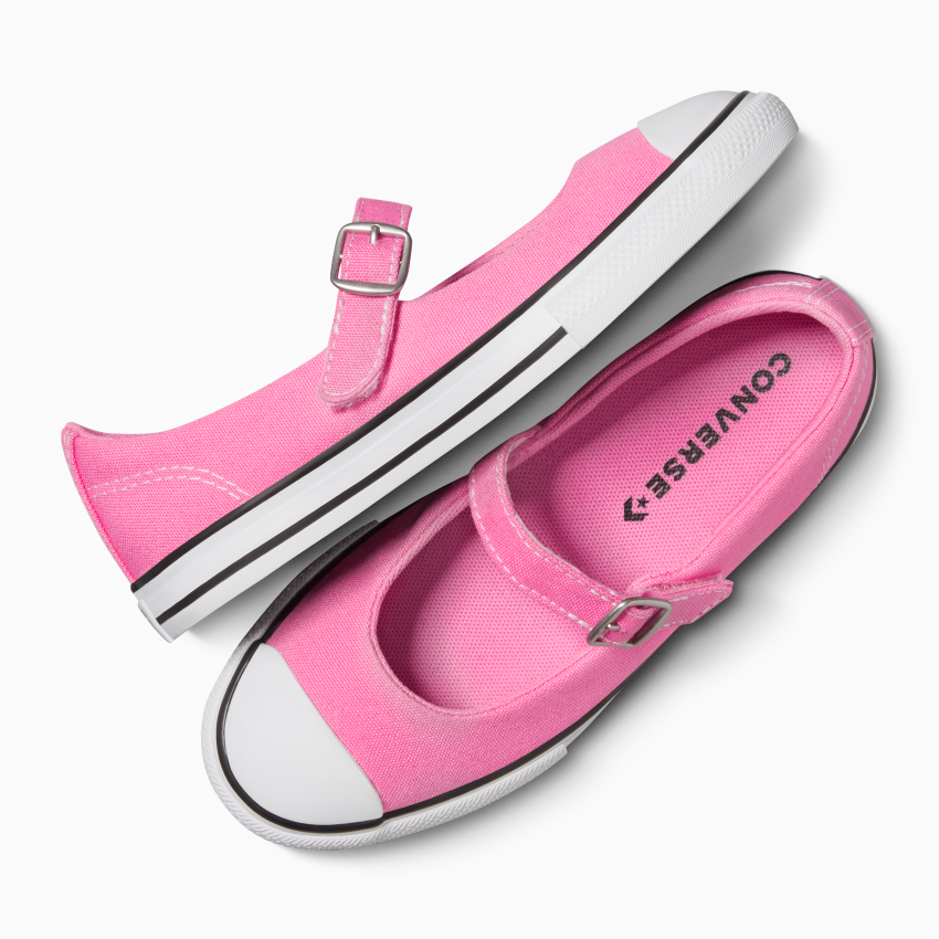 Converse Chuck Taylor All Star Dainty Mary Jane Low Top