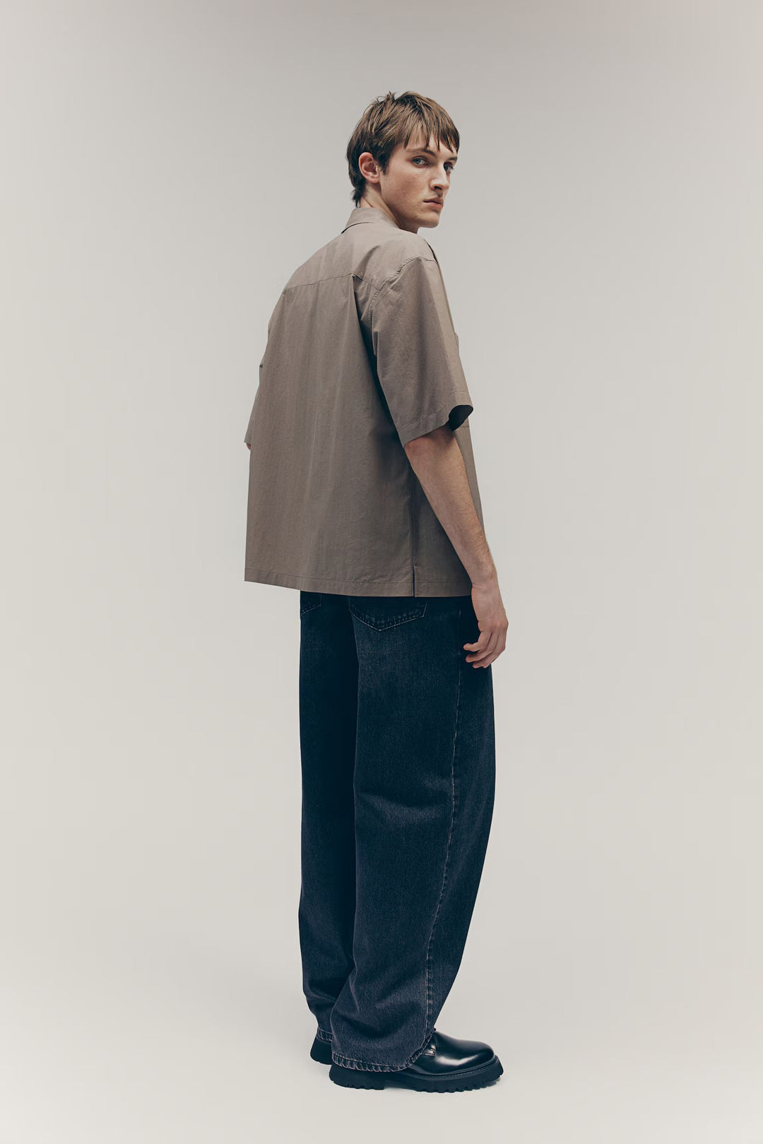 H&M Regular-Fit Short-Sleeved Shirt