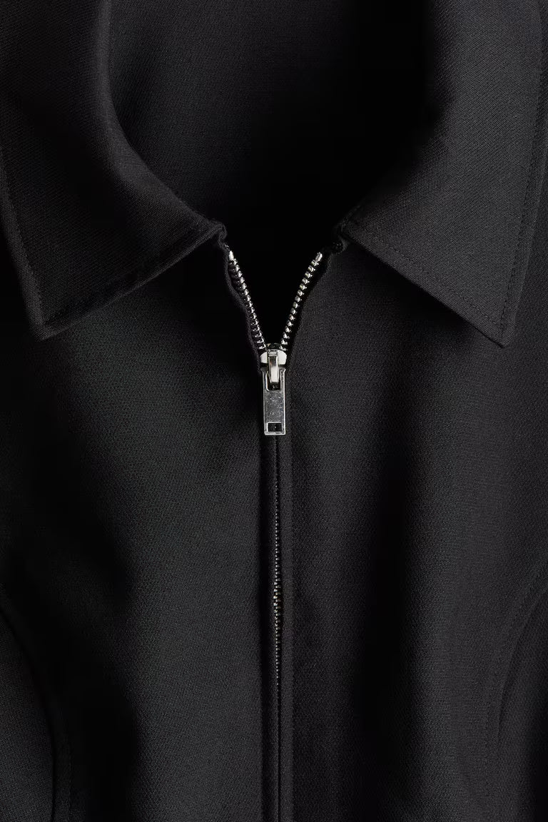 H&M ZIP-FRONT SLEEVELESS TOP WITH COLLAR
