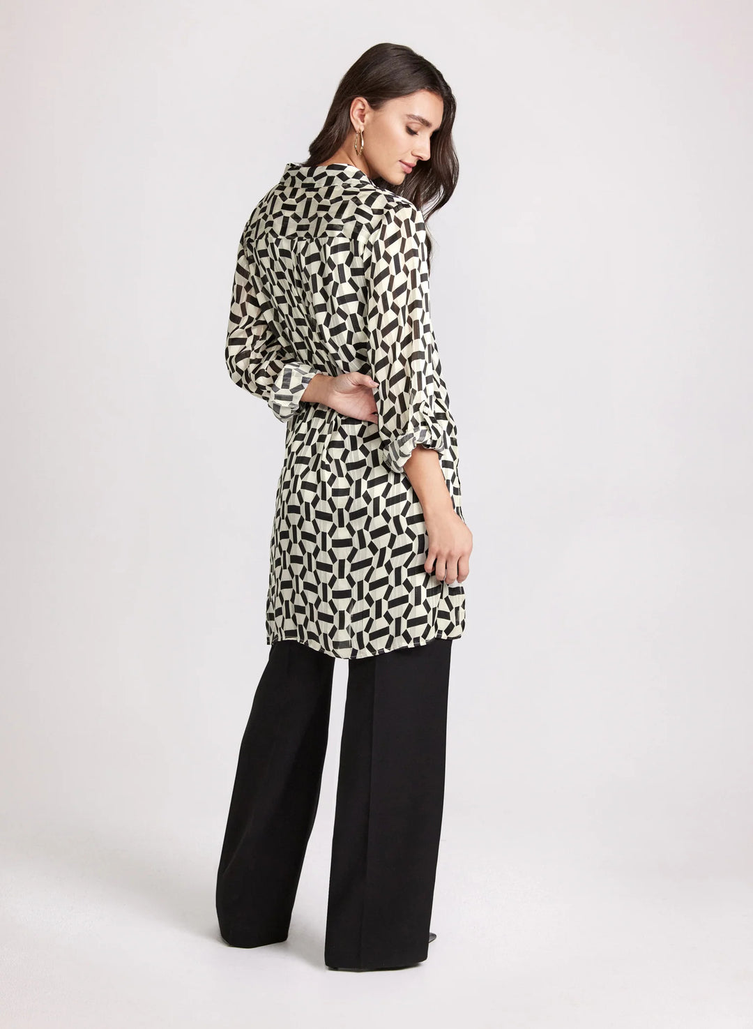 LAURA Geometric Print Blouse