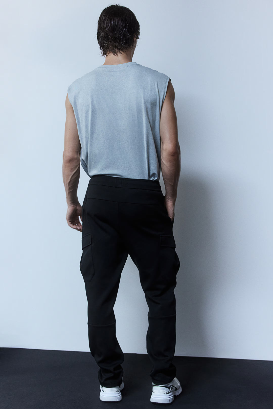 H&M Slim Fit Sports Cargo Joggers