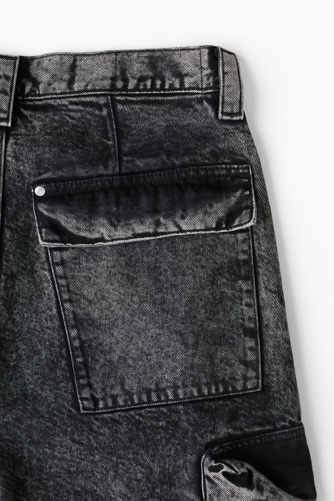 H&M Bootcut Loose Cargo Jeans