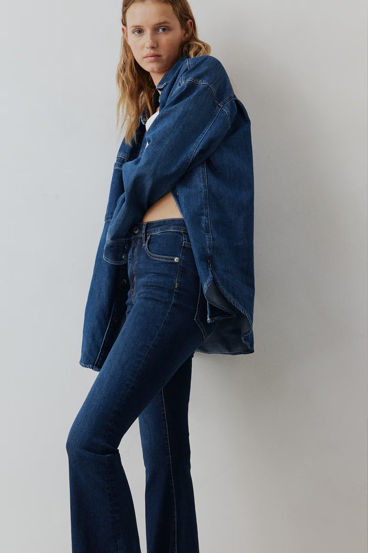 H&M Flared Ultra High Jeans