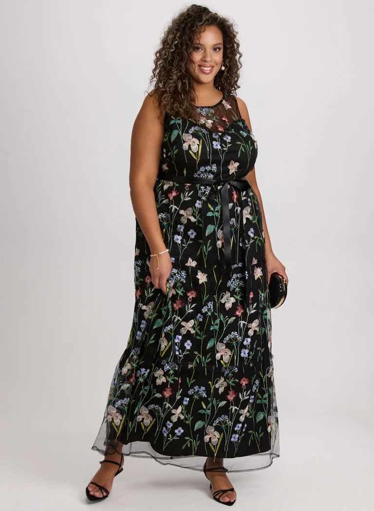 LAURA Floral Embroidered Dress