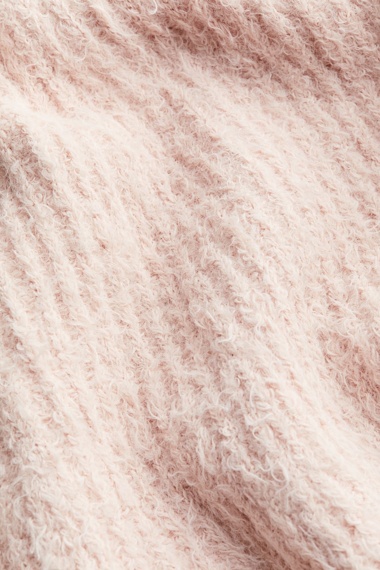 H&M Flared Fluffy-Knit Skirt