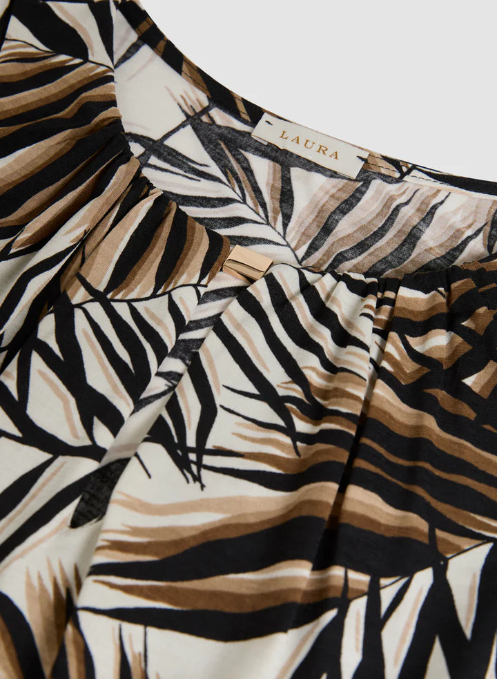 LAURA Sleeveless Leaf-Print Keyhole Top