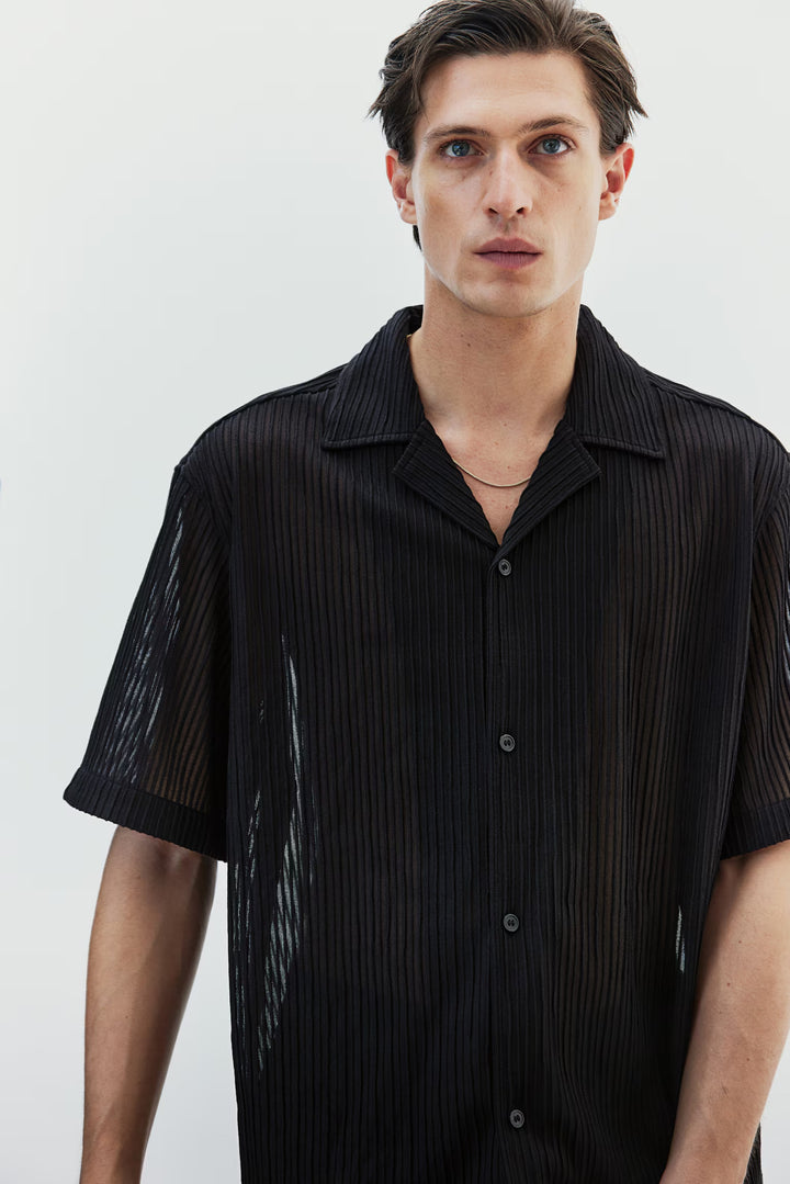 H&M Loose Fit Textured Resort Shirt