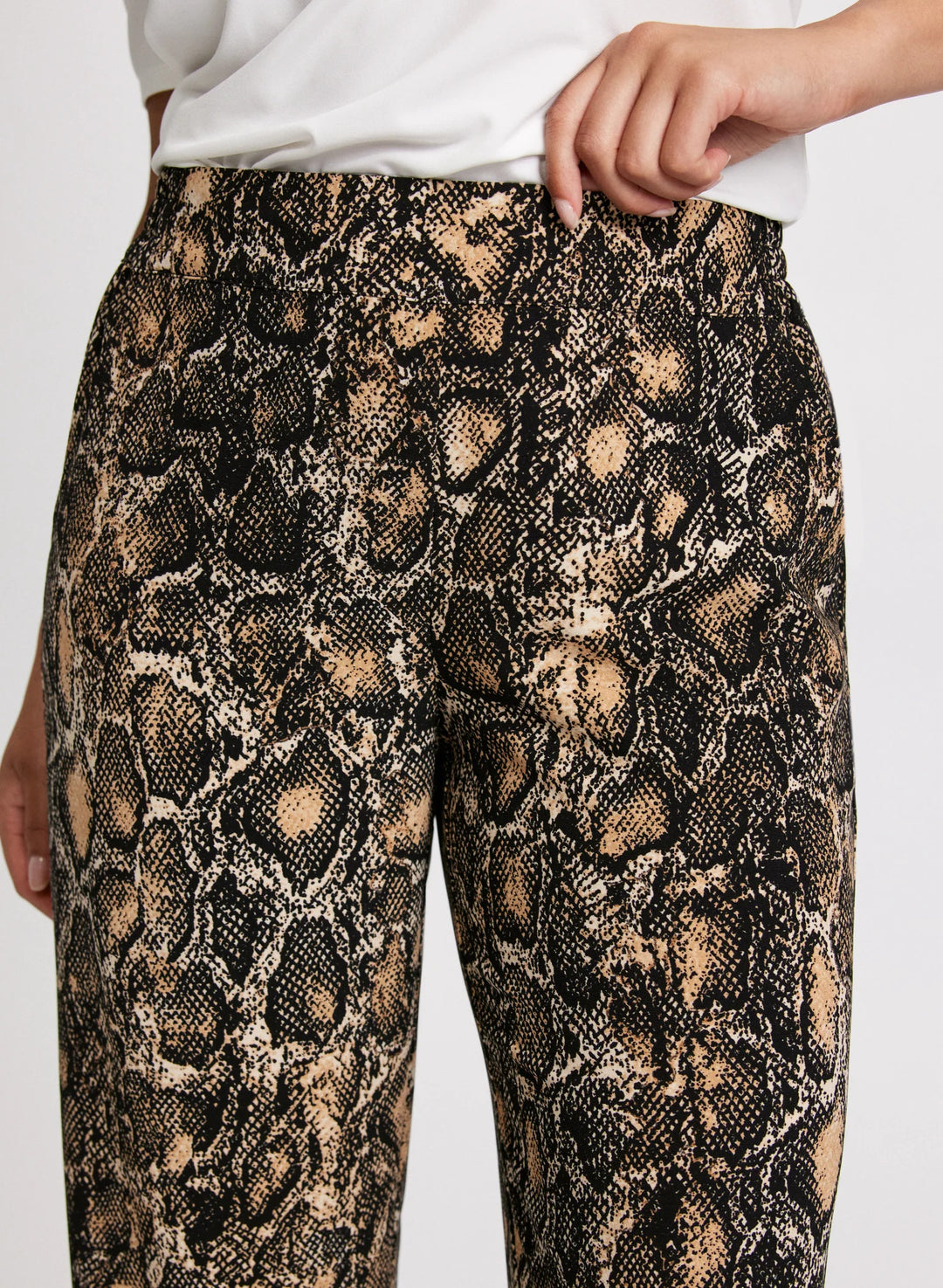LAURA Olivia Snake Print Wide-Leg Pants