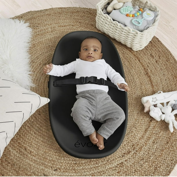 Evolur Eva Changing Pad, Lightweight and Portable