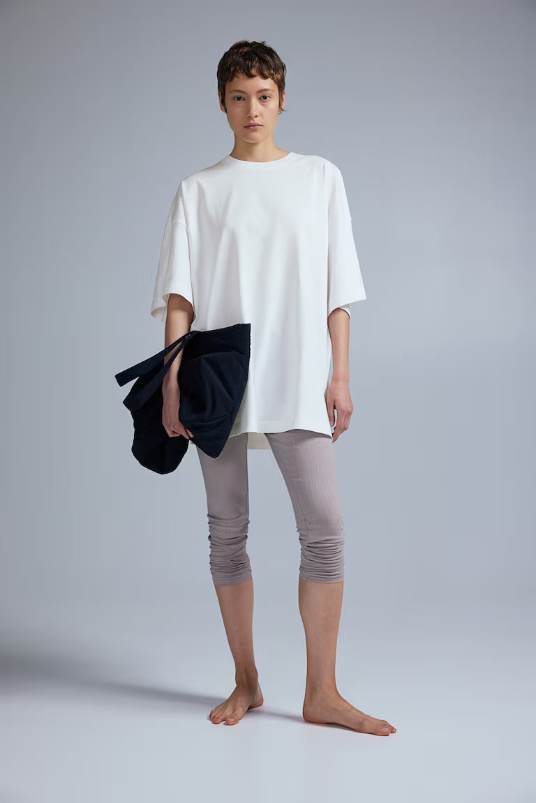 H&M OVERSIZED T-SHIRT