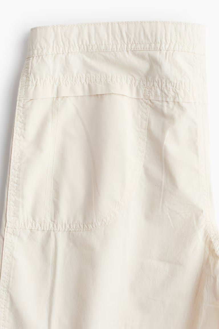 H&M CARGO BERMUDA SHORTS
