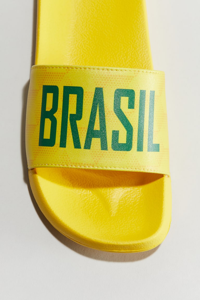 H&M Pool Shoes