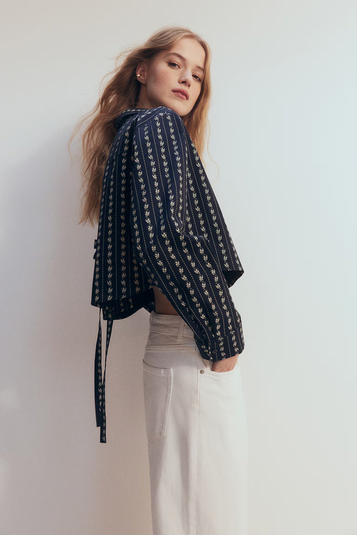 H&M Tie-Detail Crop Top