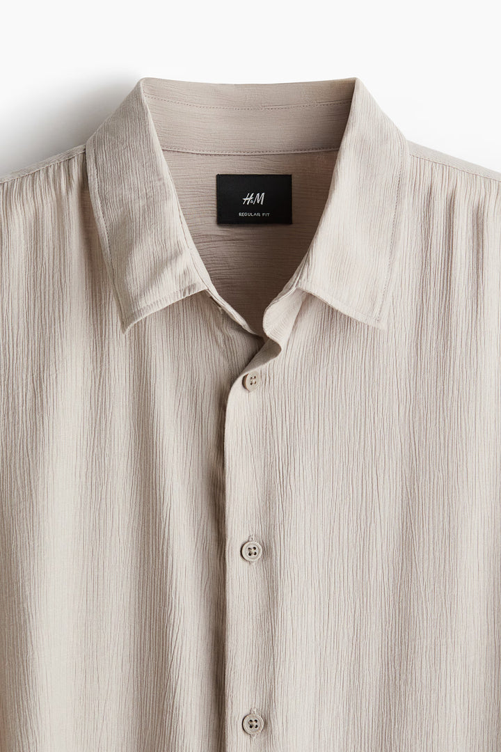 H&M Regular-Fit Crinkled Shirt