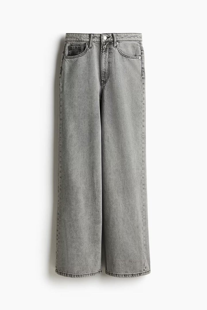 H&M Feather Soft Super Wide Ultra High Jeans