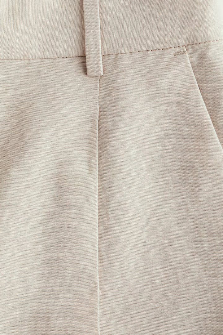 H&M LINEN-BLEND SHORTS