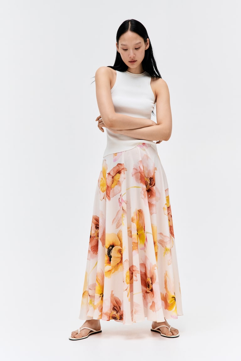 H&M Voluminous maxi skirt