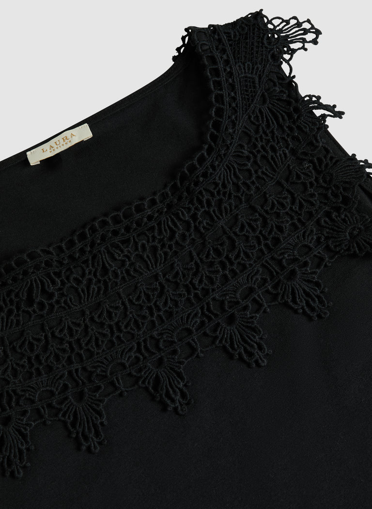 LAURA Crochet Appliqué Tank Top