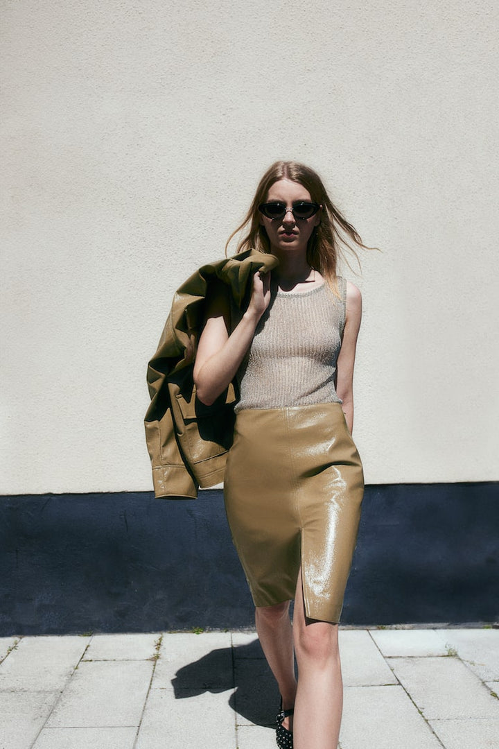 H&M Coated Pencil Skirt