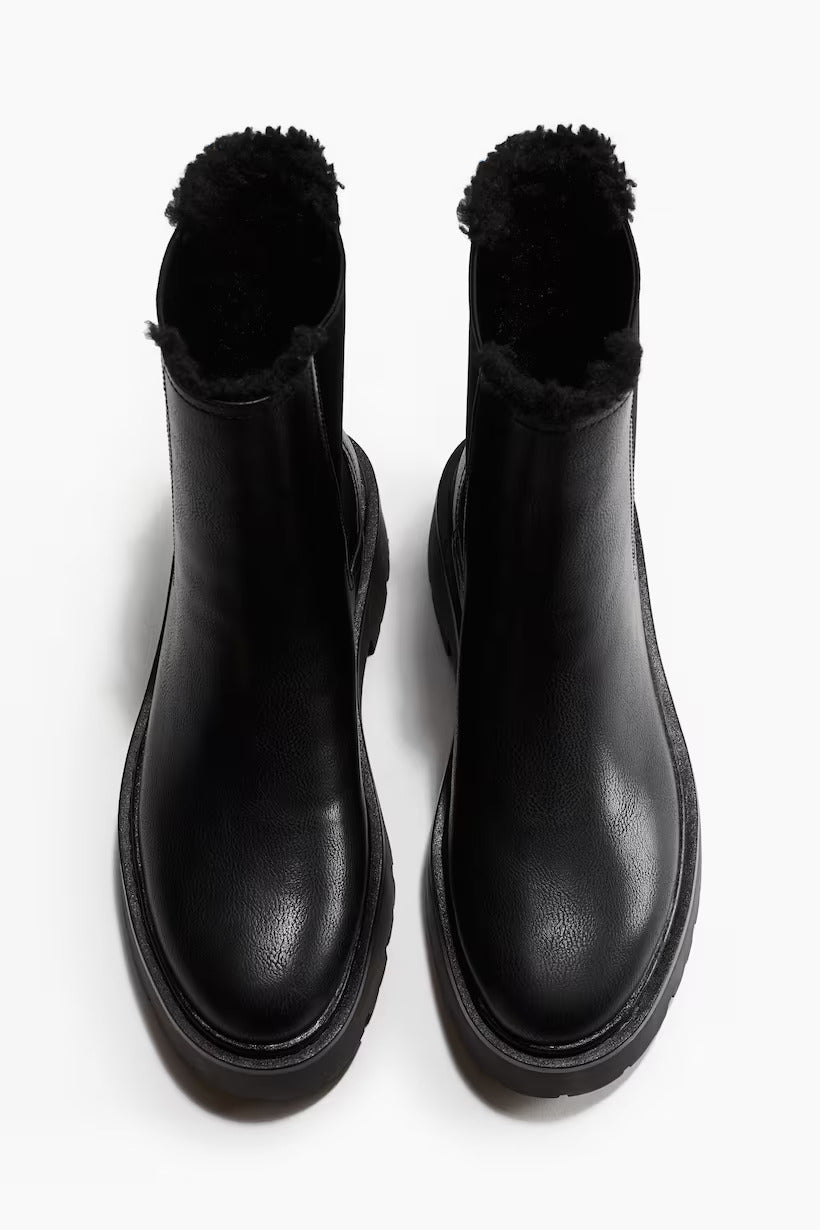 H&M Warm-Lined Chelsea Boots