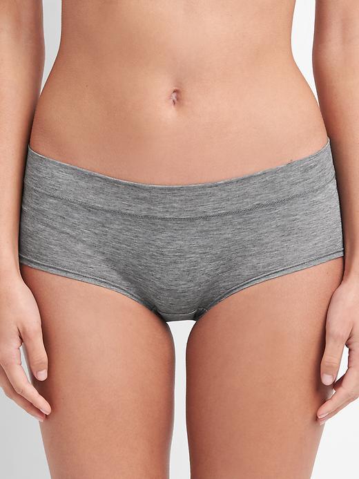 Gap Breathe Shorty