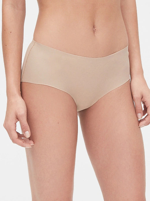 Gap No Show Hipster