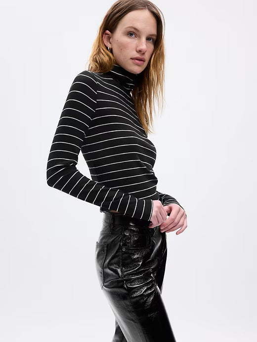 Gap Mid Rise Vegan Patent Leather Baby Boot Pants