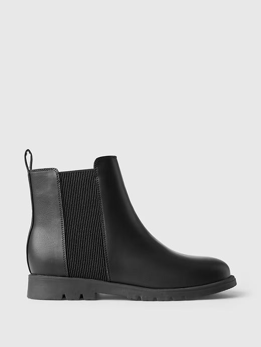 Gap Chelsea Boots