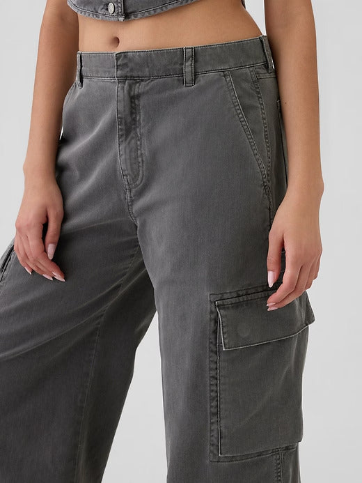 Gap Mid Rise Cargo Baggy Khakis