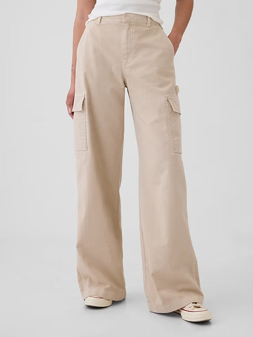 Gap Mid Rise Cargo Baggy Khakis