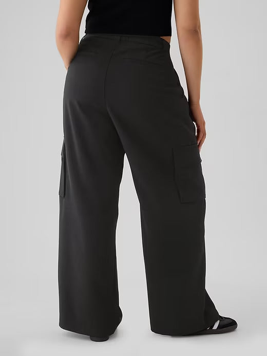 Gap 365 High Rise Cargo Pleated Trousers