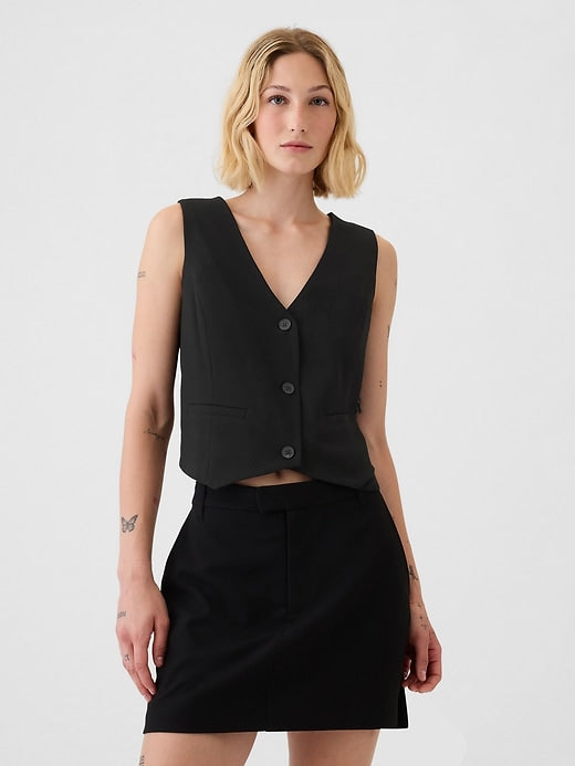 Gap Cropped Vest