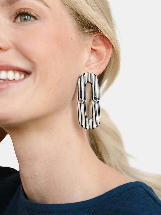 Gap Pacific Rancher Earrings