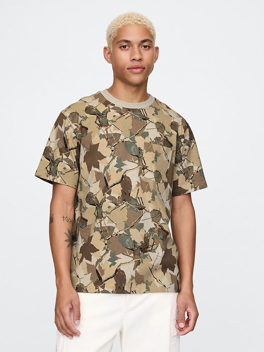 Gap Heavyweight Relaxed Pocket T-Shirt
