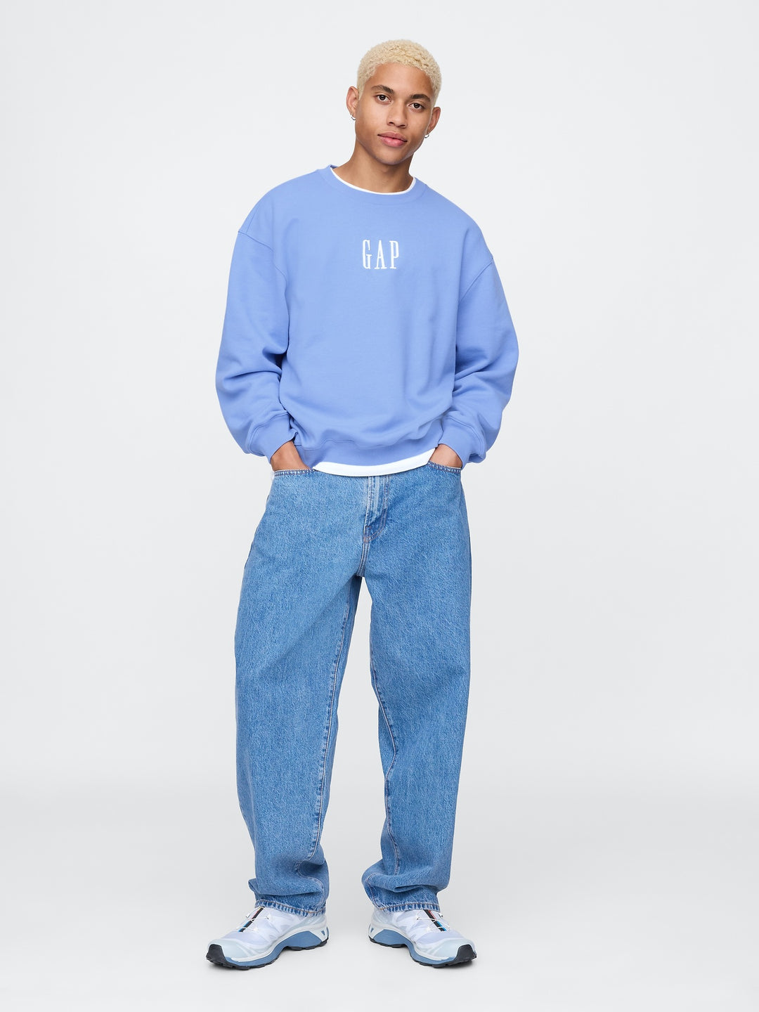 GAP Heavyweight Oversized Logo Sweatshirt