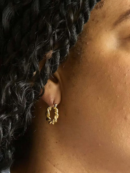 Gap Gold Oval Twist Hoop Earrings