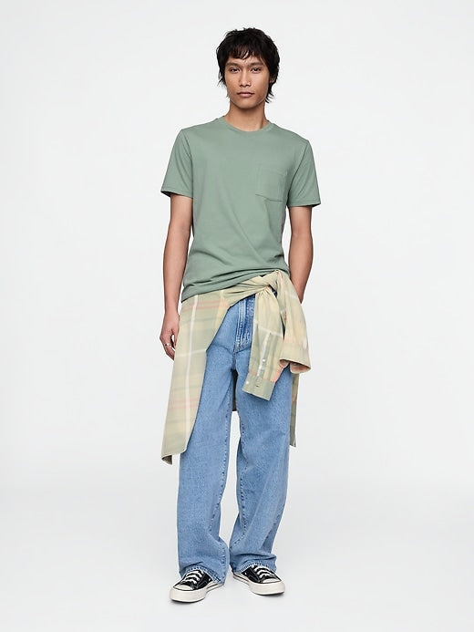 Gap Organic Cotton Pocket T-Shirt