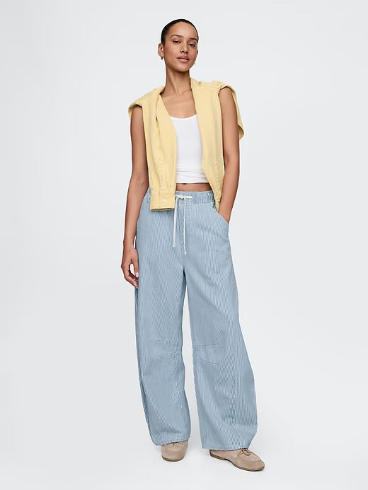 Gap Mid Rise UltraSoft Easy Horseshoe Jeans