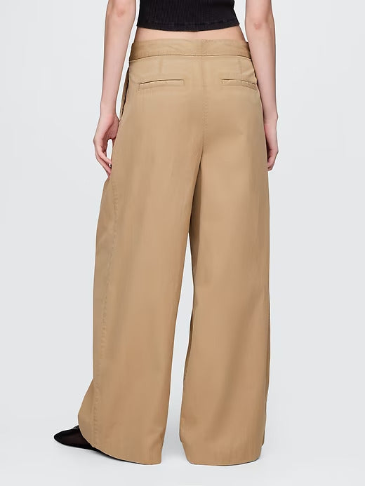 Gap High Rise Twill Pleated Wide-Leg Khakis