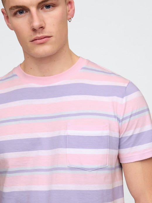 Gap Organic Cotton Pocket T-Shirt