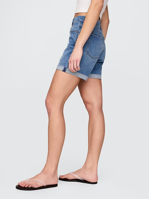 Gap 5" Mid Rise Denim Girlfriend Shorts